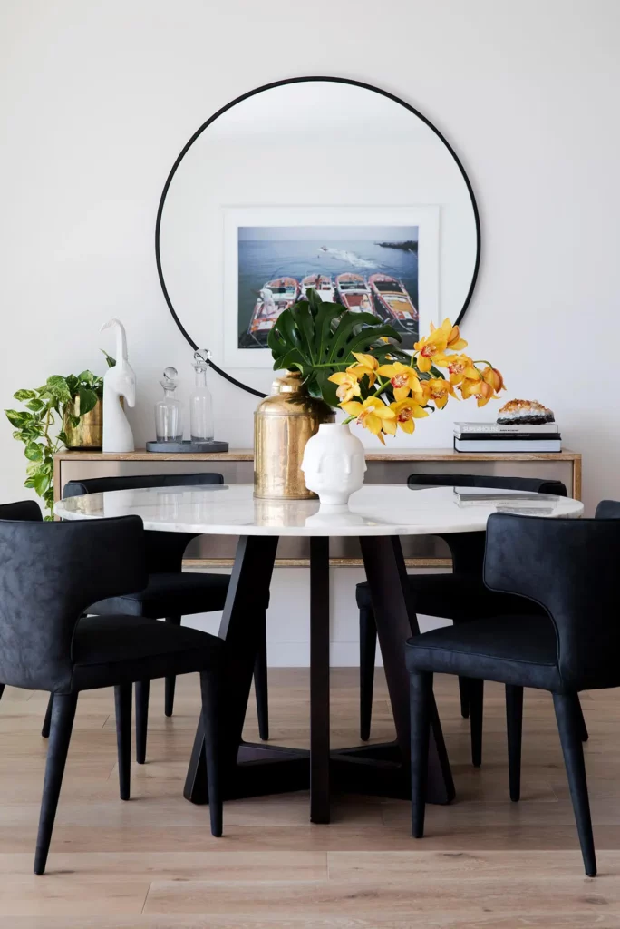 Balmain Harbourfront's Dining area