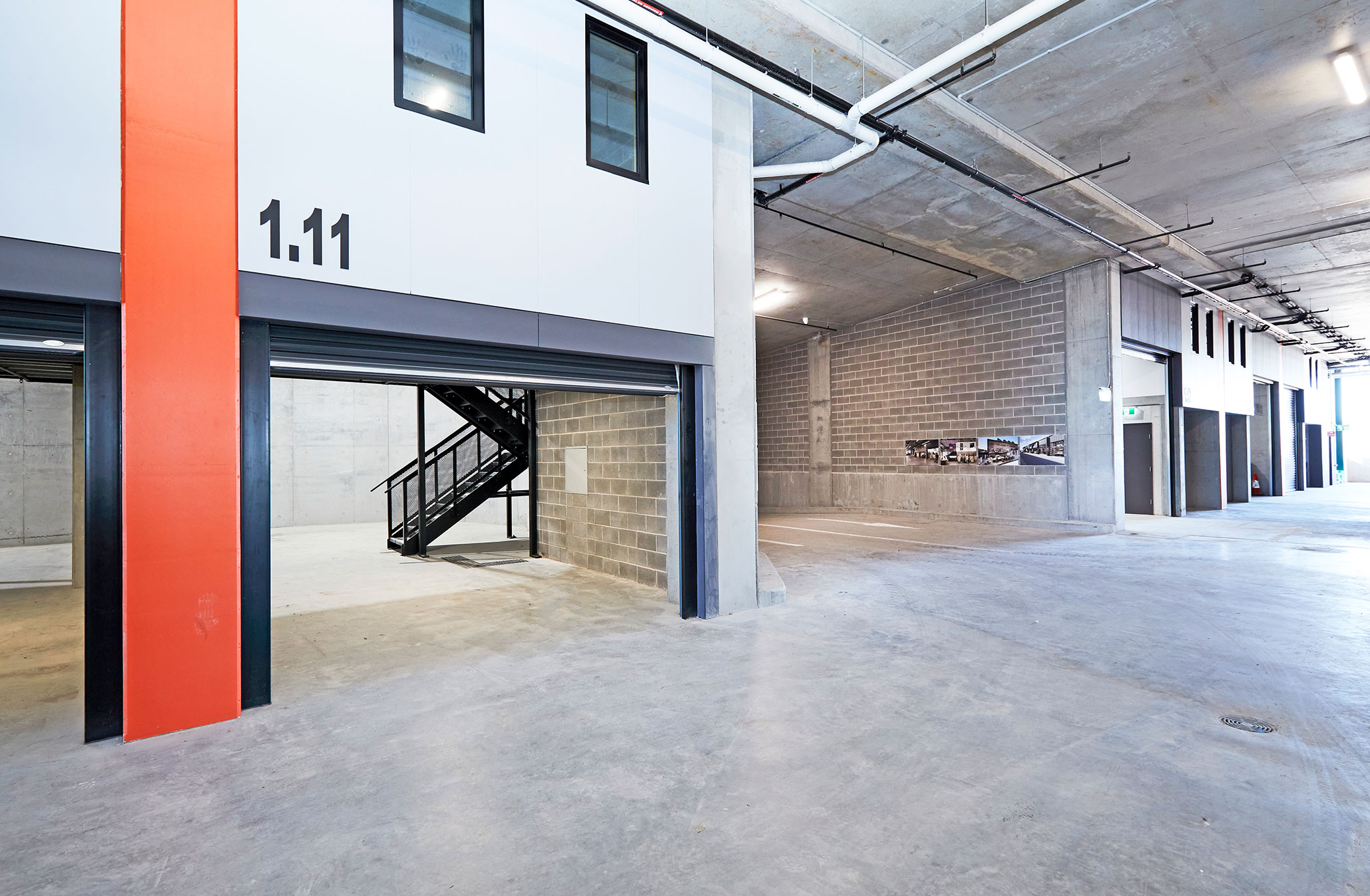 Double height workspaces